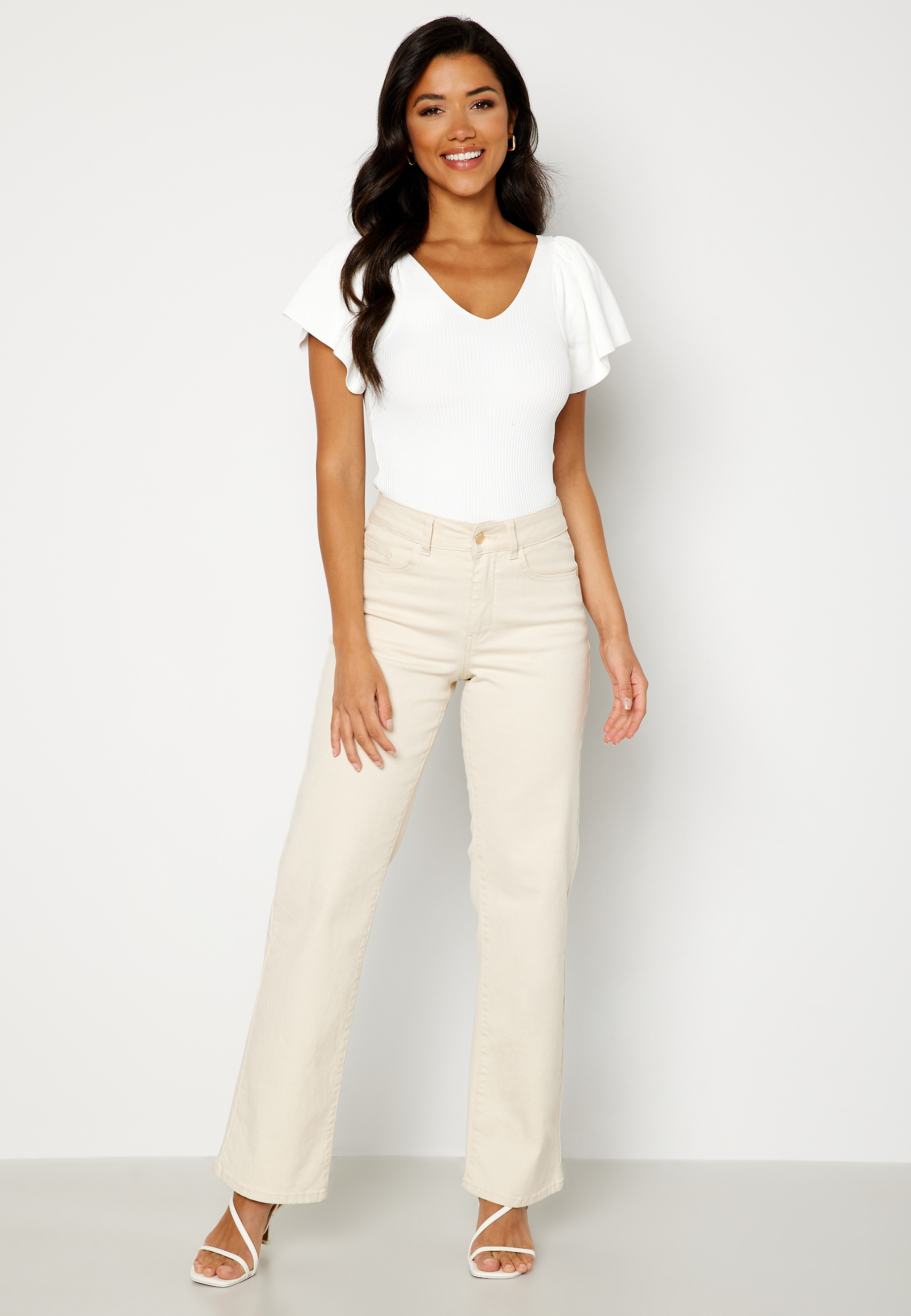 Leelo Open Back Pullover 2