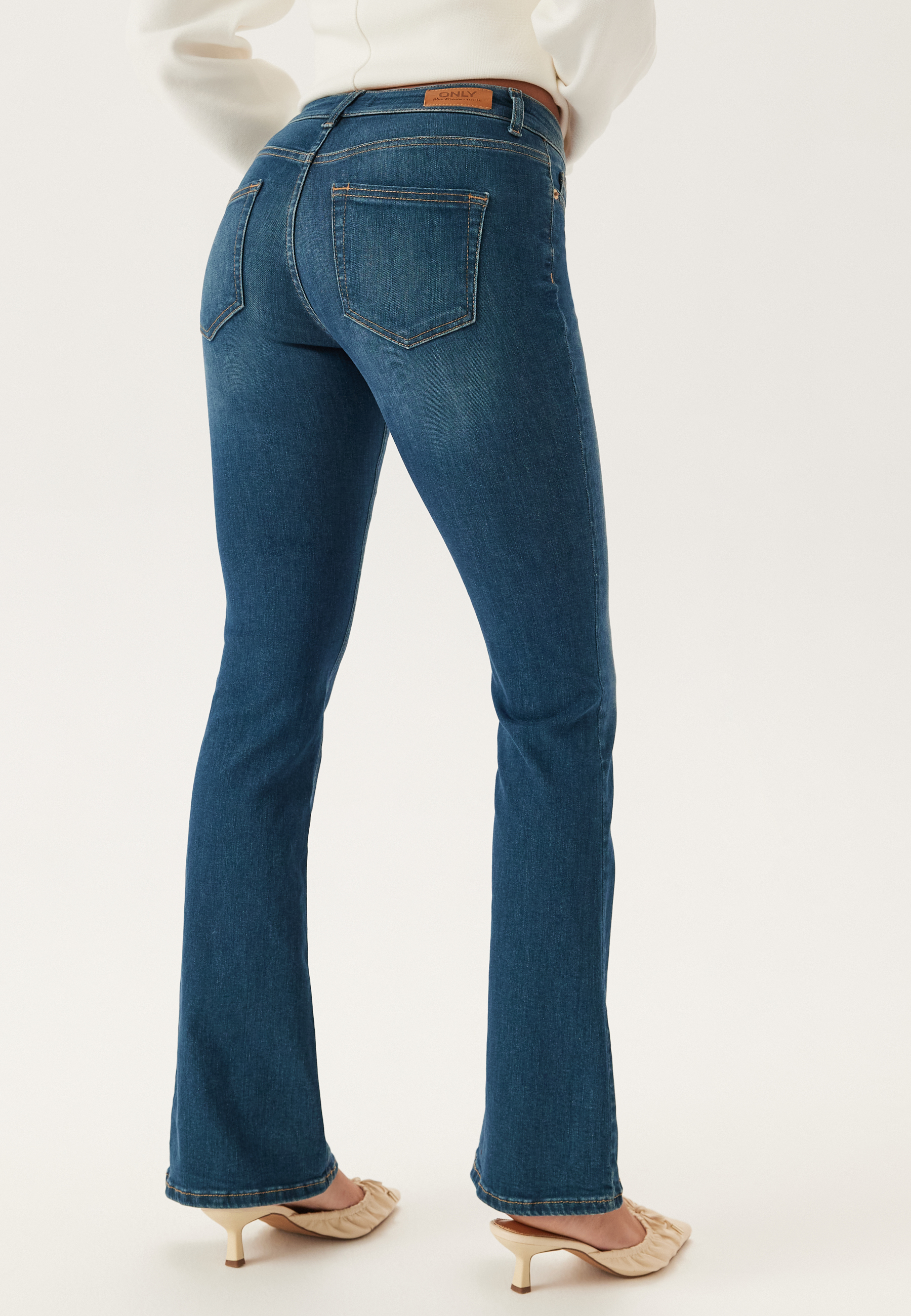Onlblush Mid Flared Dnm Rea260 2