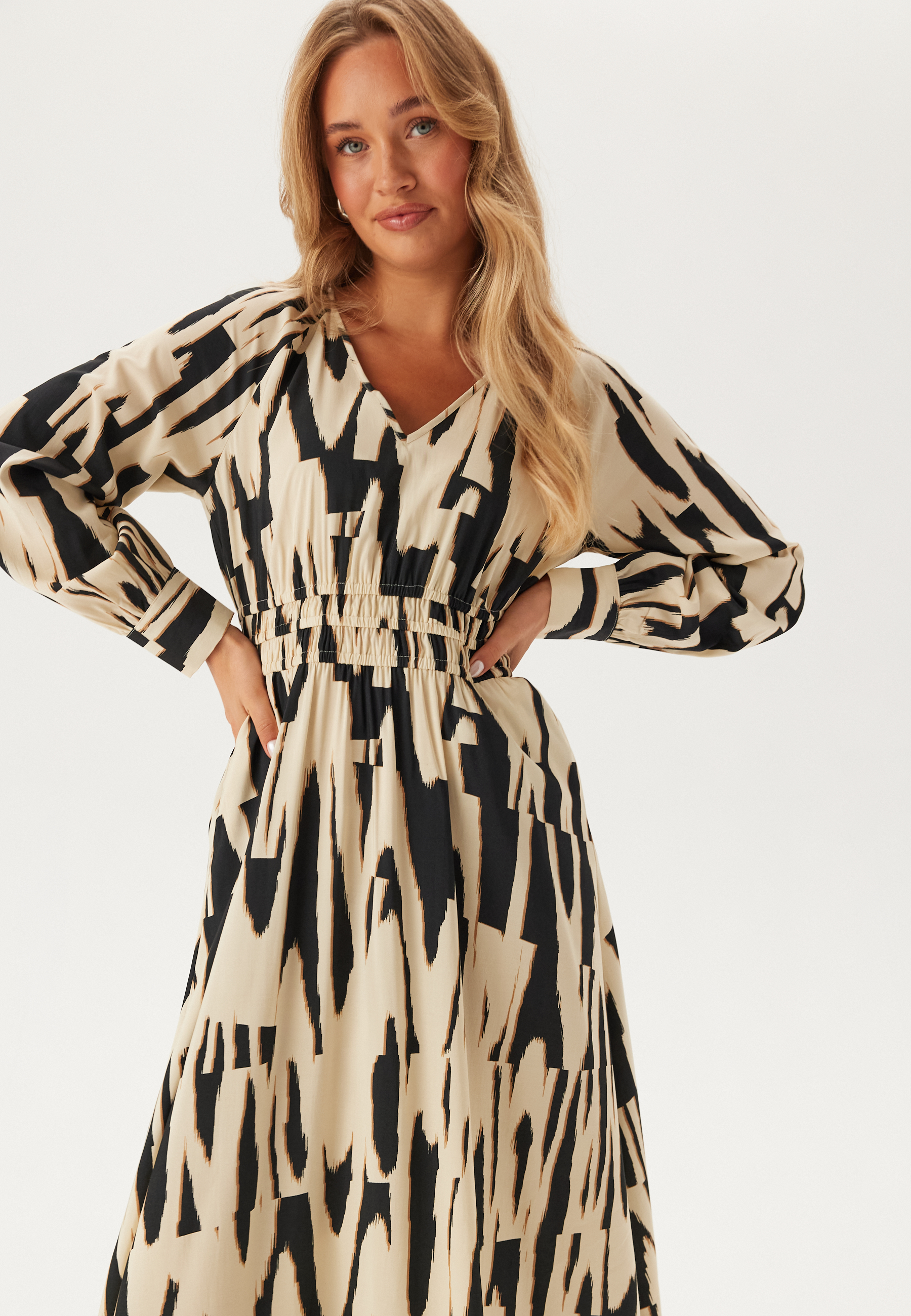 Onlmila Life L/S V-Neck Midi Dress 2