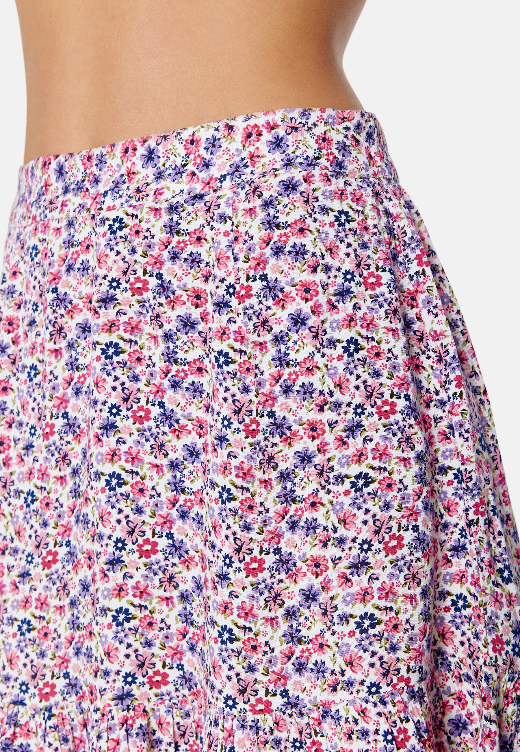 Nya HW Skirt 3