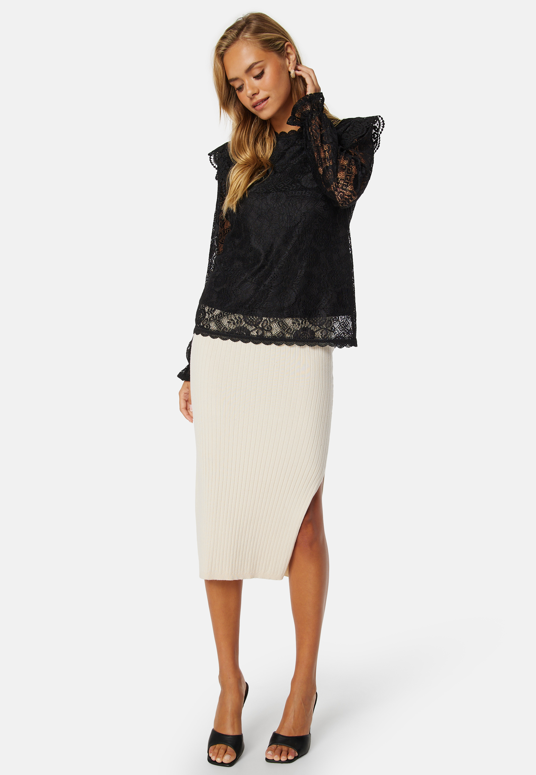 Olline LS Lace Top 2