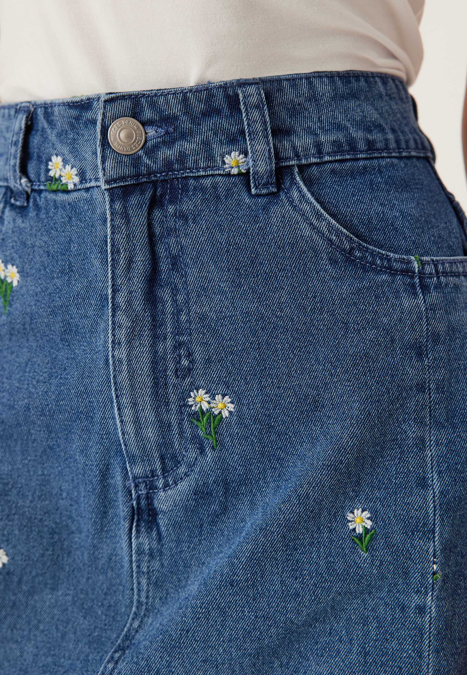 Pcfreia Hw Short Denim Skirt 4
