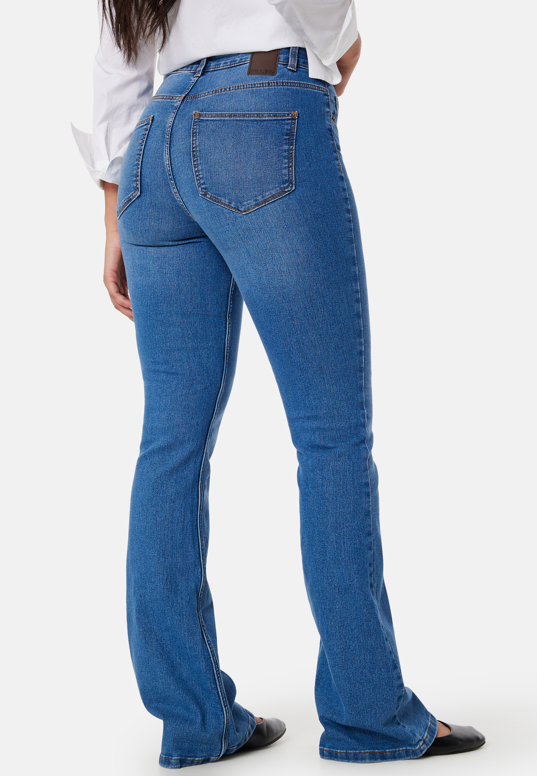 Pcpeggy Flared High Waist Jeans 2