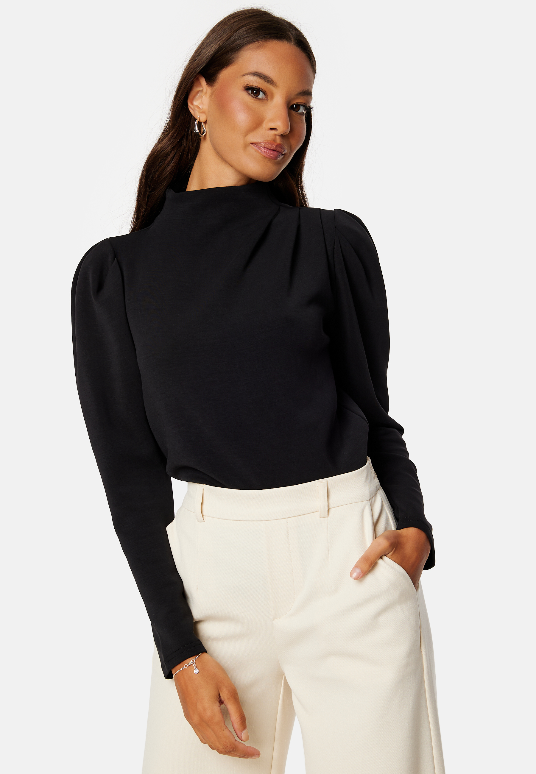 Fenja LS T-Neck Top