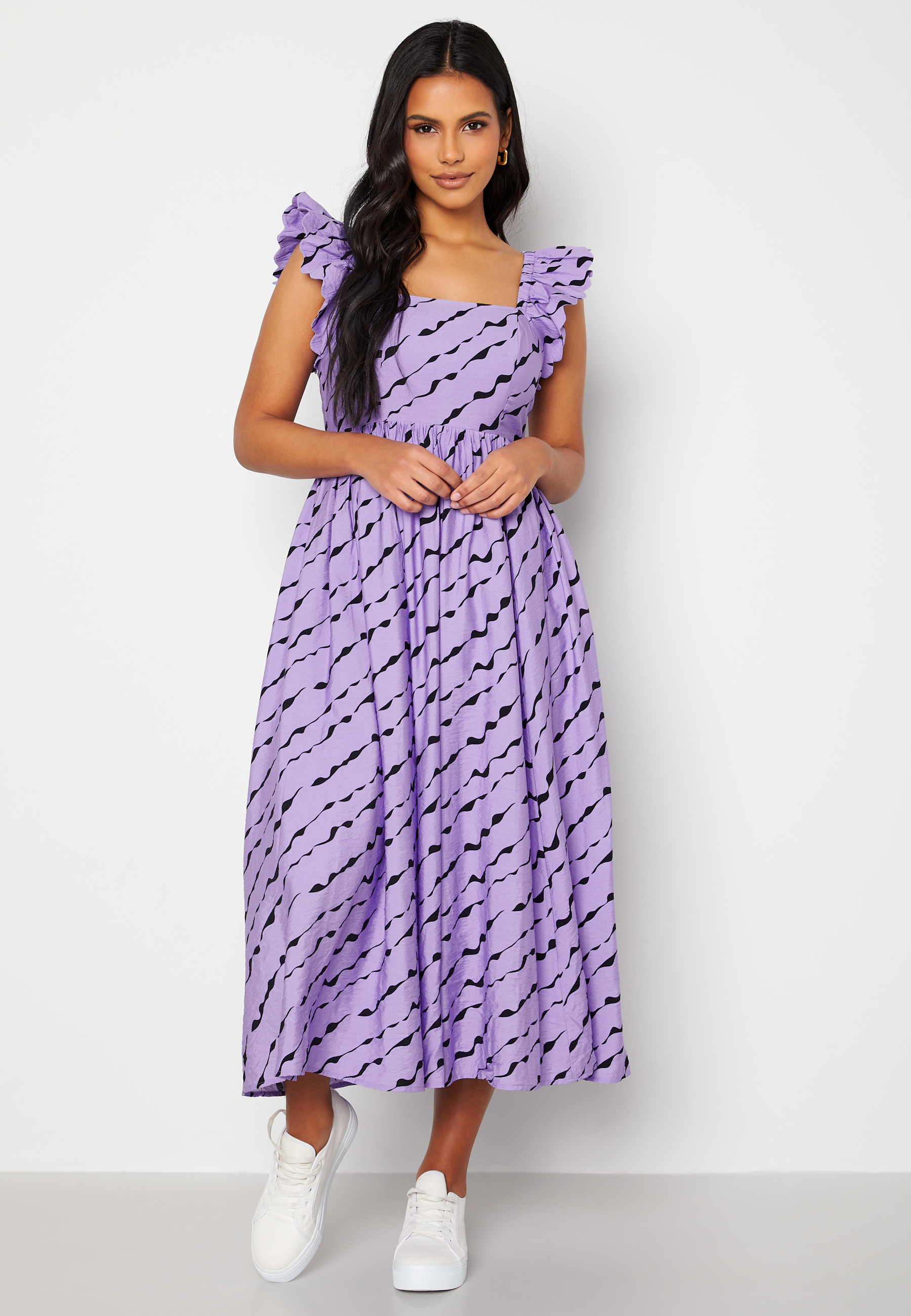 Lara Scallop Sleeve Midi Dress 2