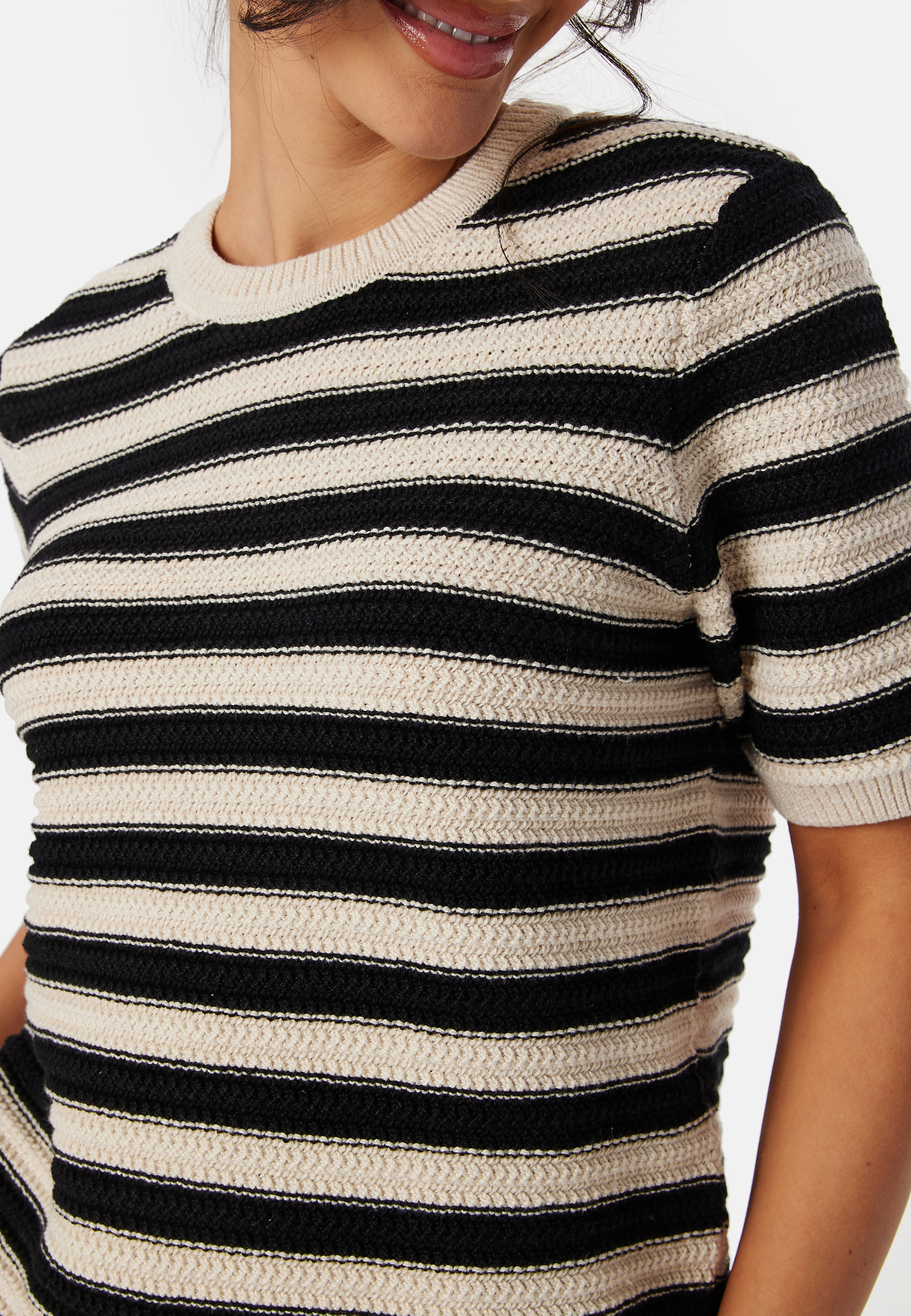 Slfdora SS knit O-Neck 3