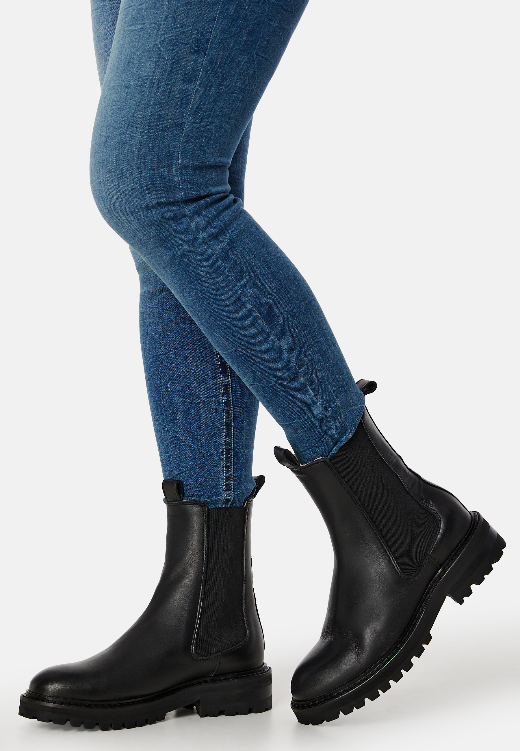 Vilma Leather Chelsea Boot