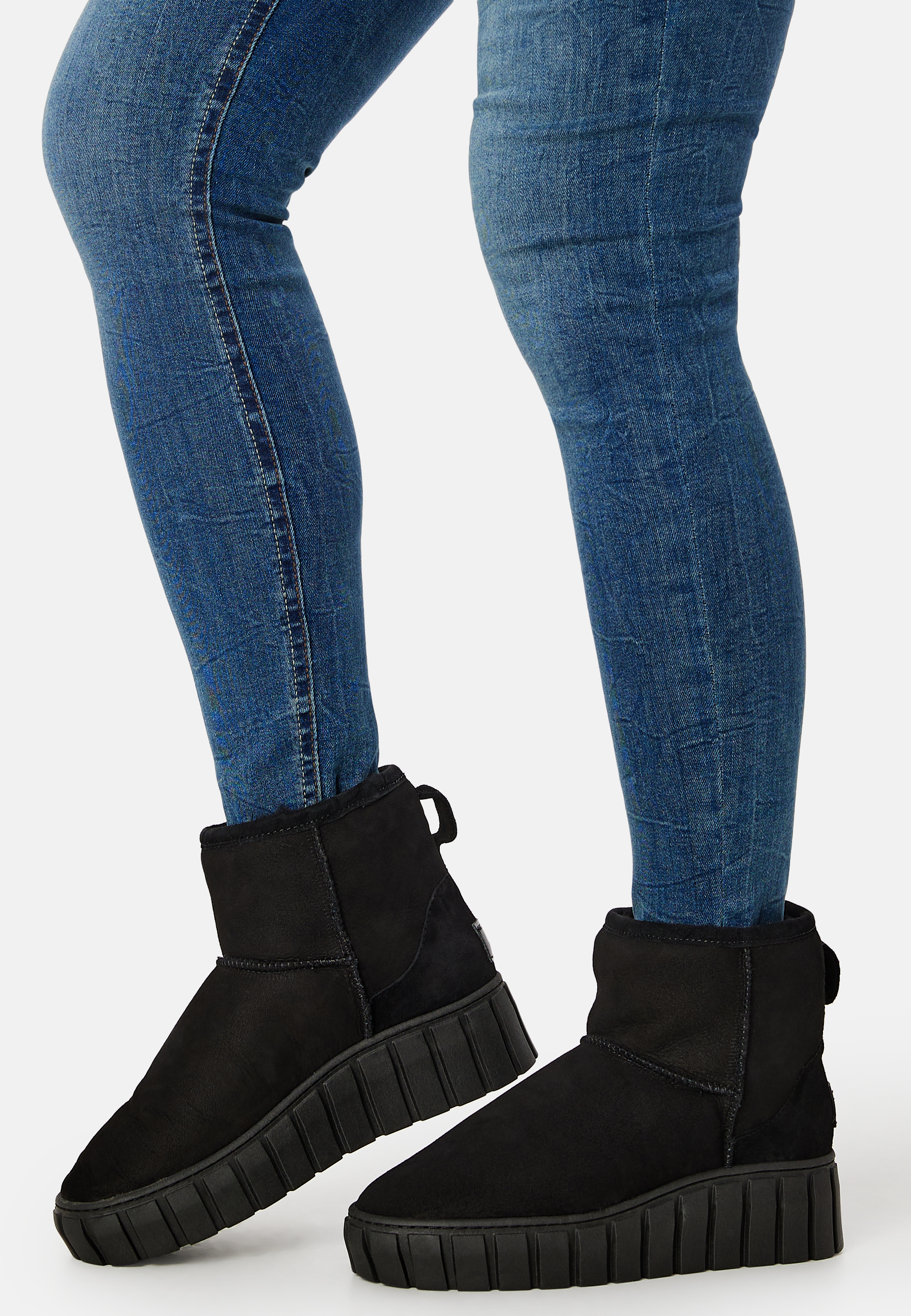 Alexa Boots