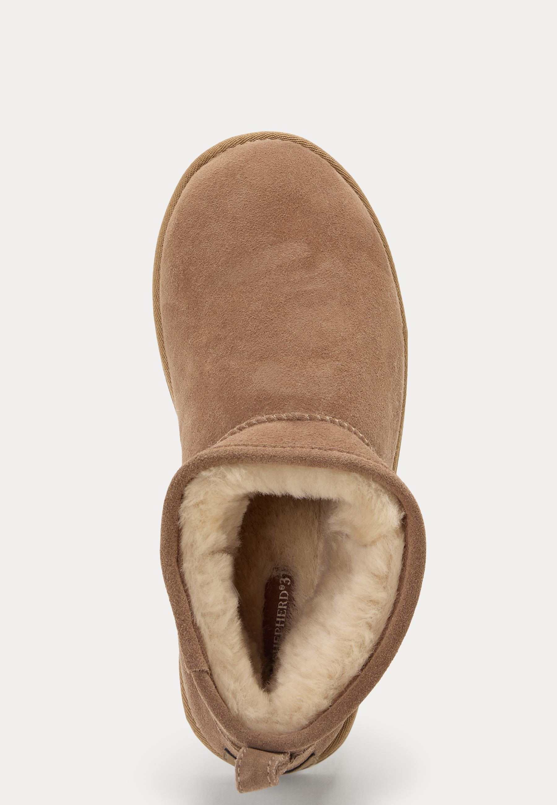 Glasgow Sheepskin Boots 2