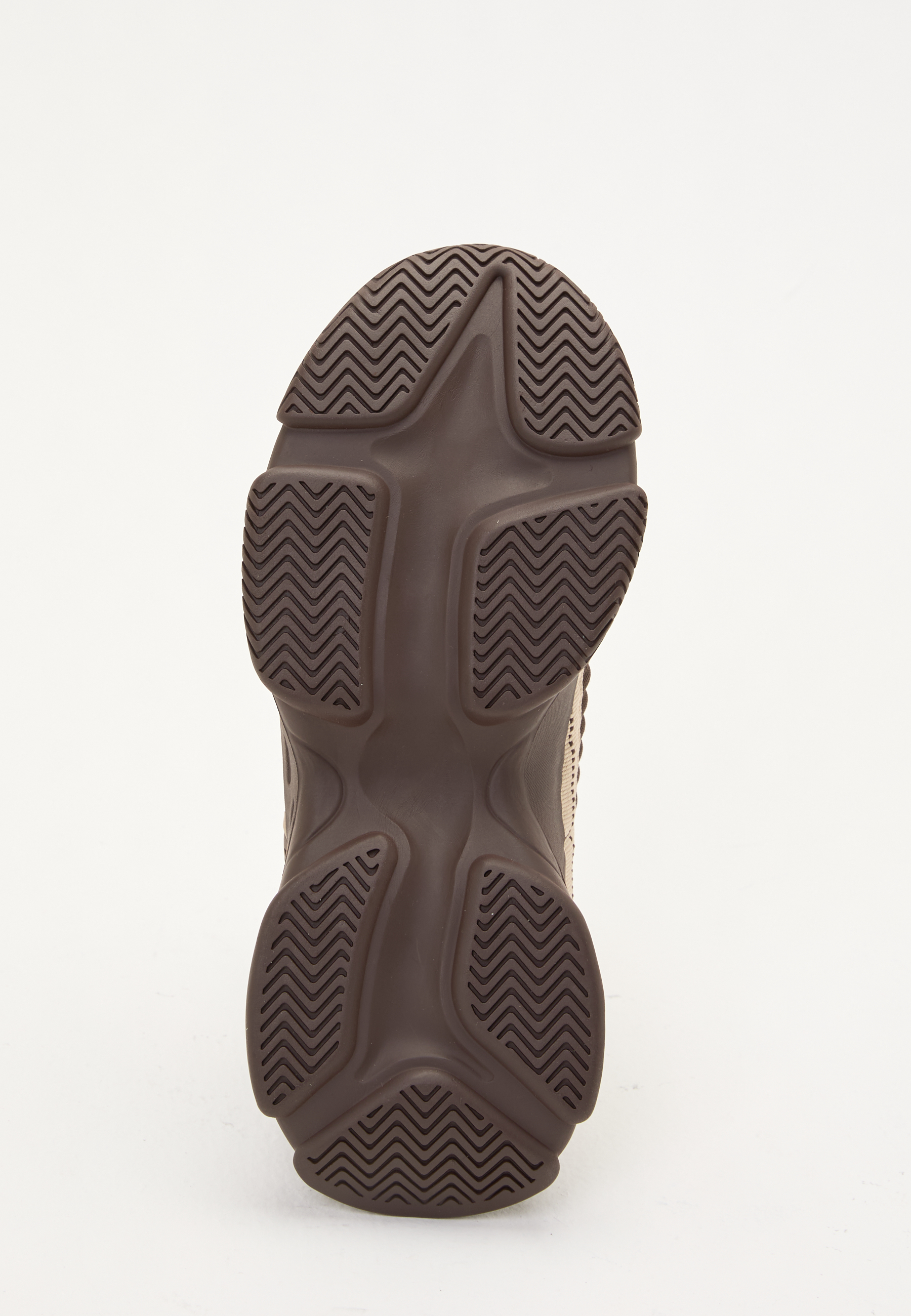 Mac-E Sneaker 2