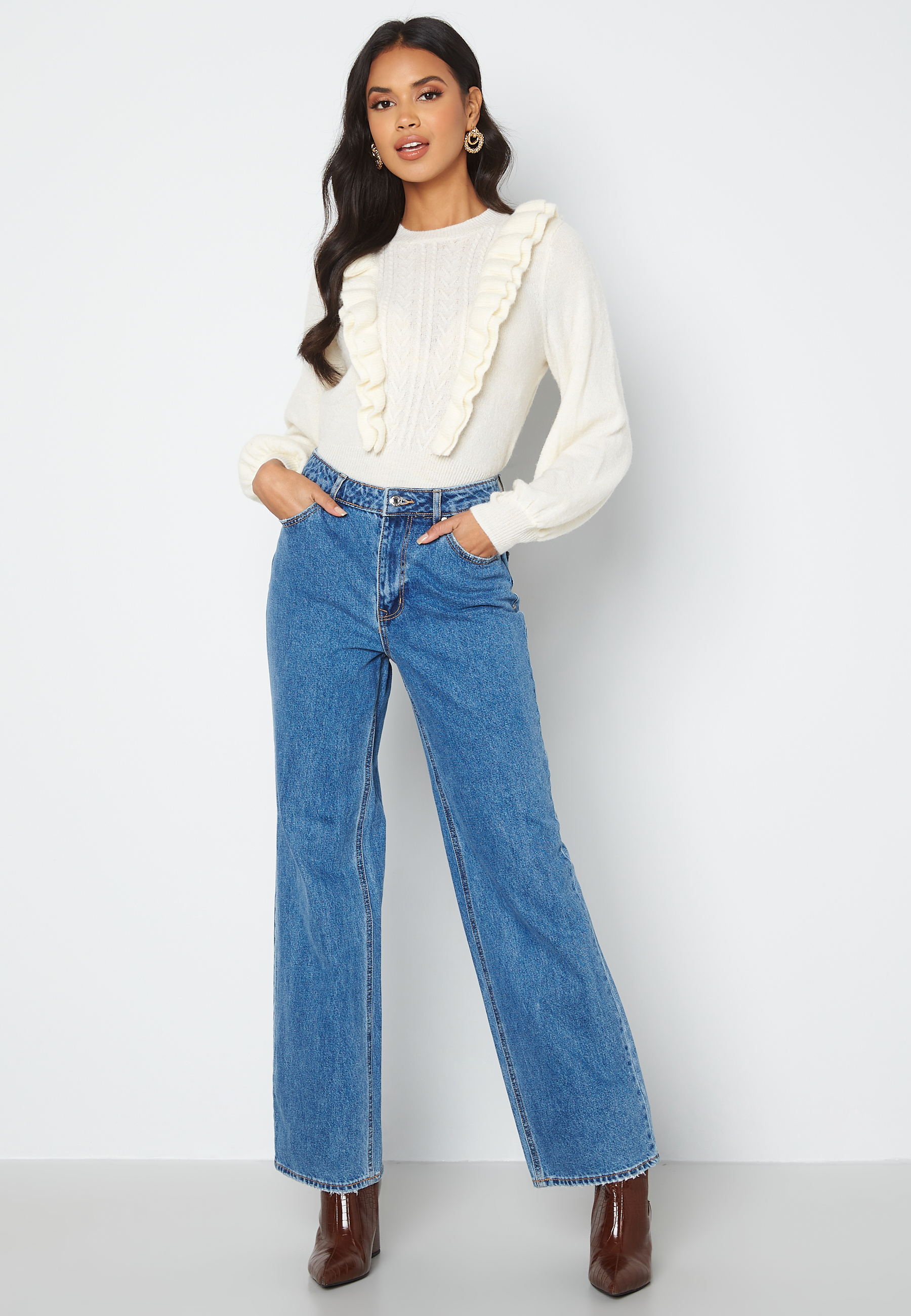 Kithy HR Loose Straight Jeans