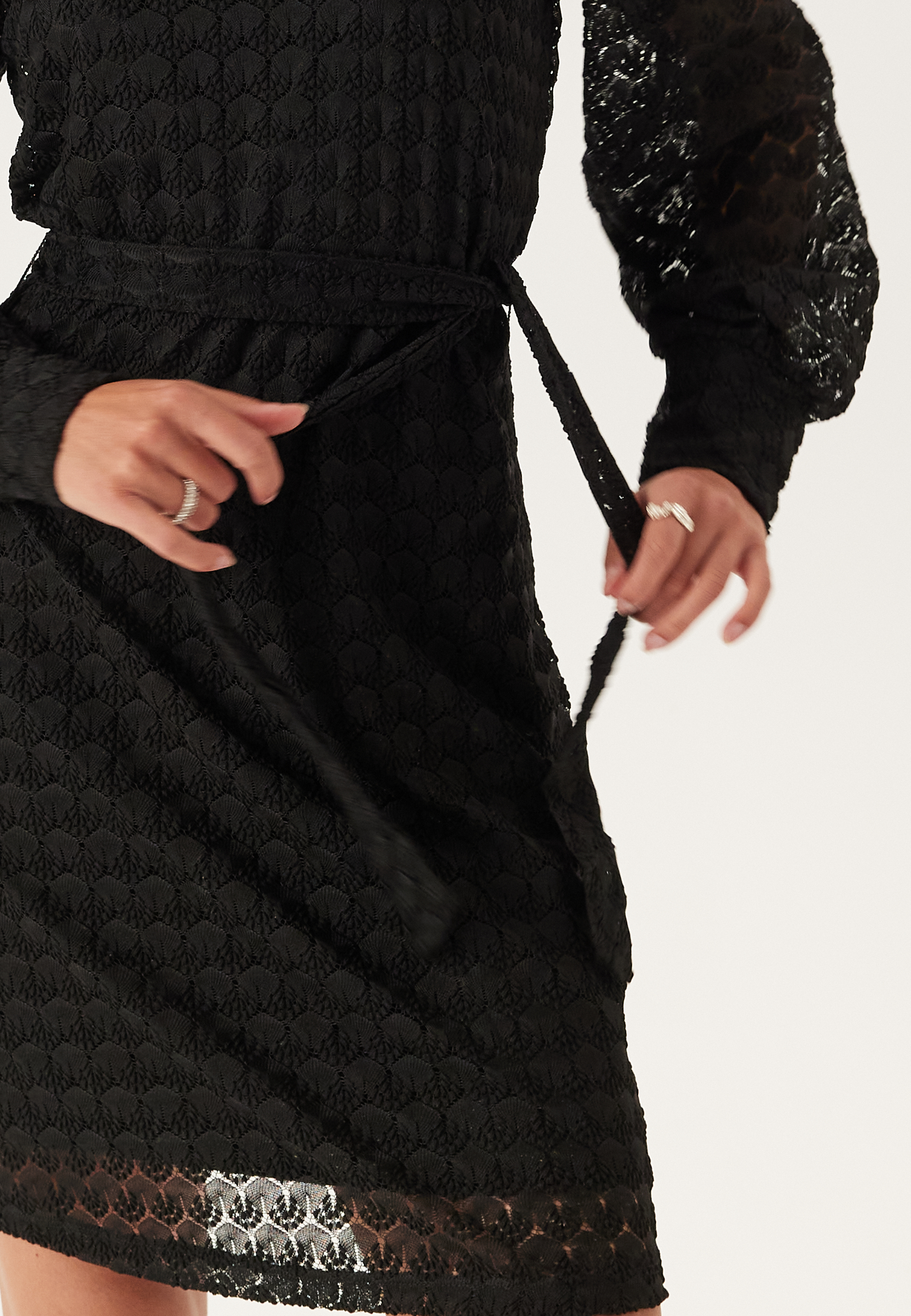 Vmbecca Ls O-neck Lace Dress 5