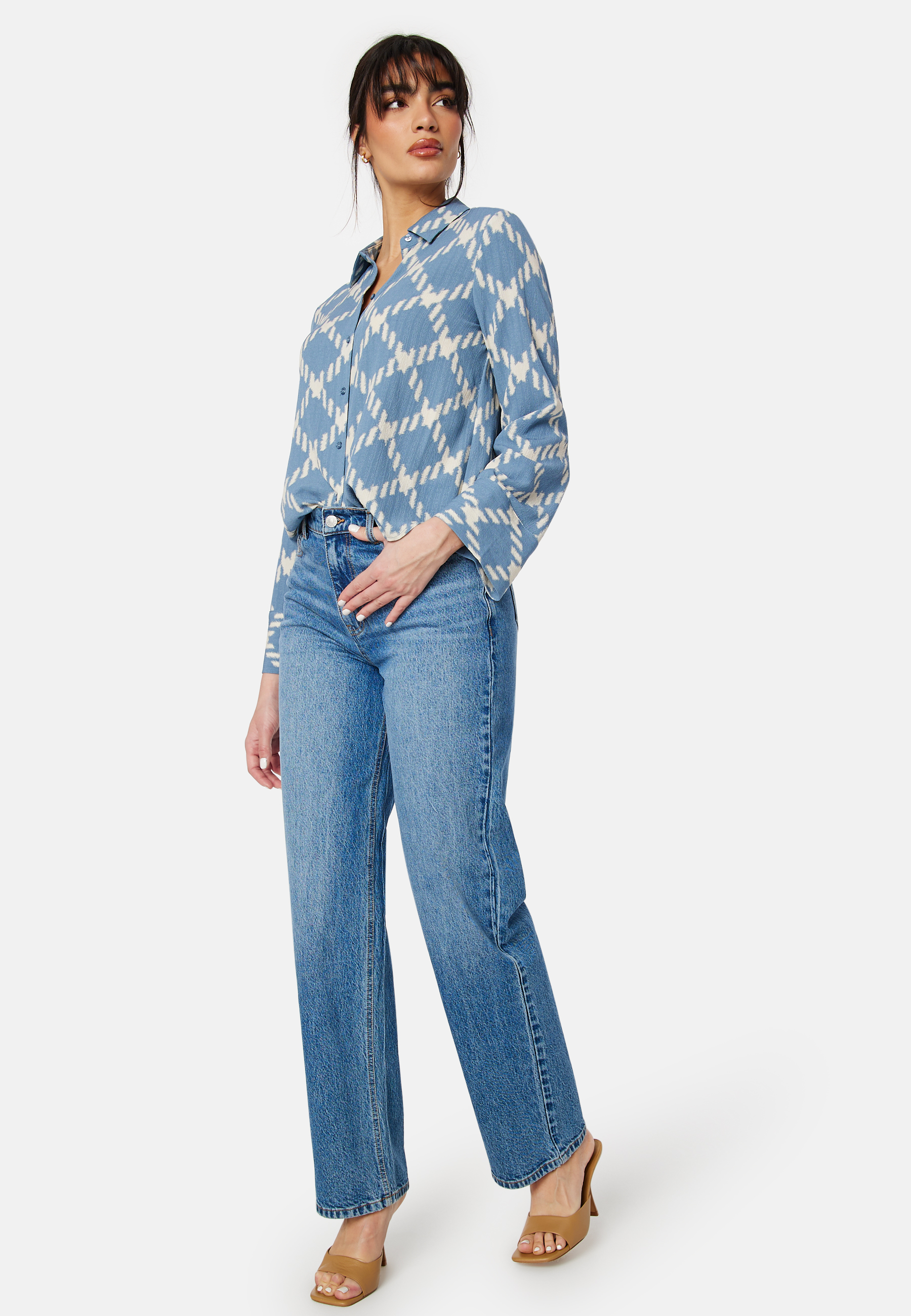 Vmginas betine LS oversized shirt 2
