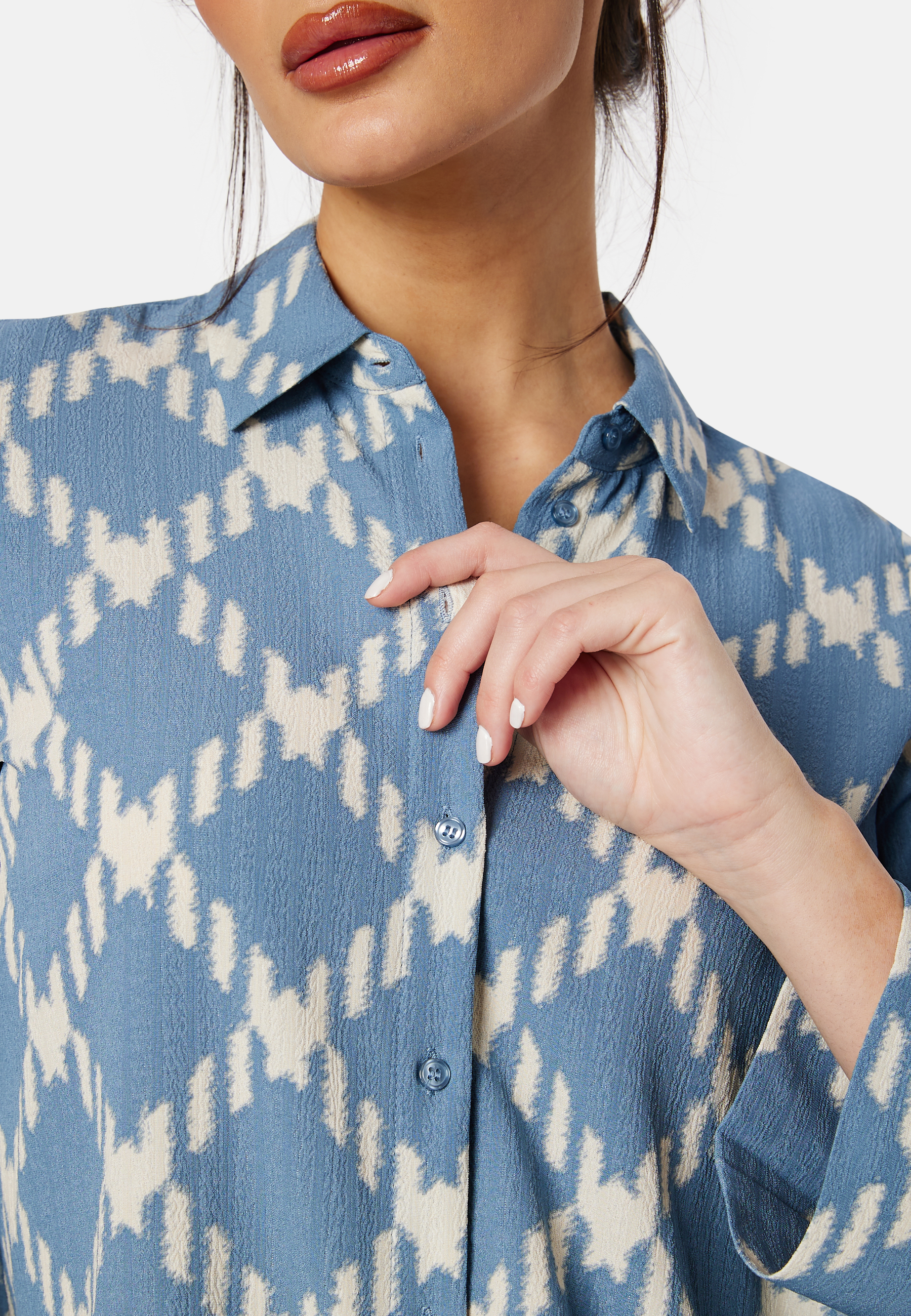 Vmginas betine LS oversized shirt 3