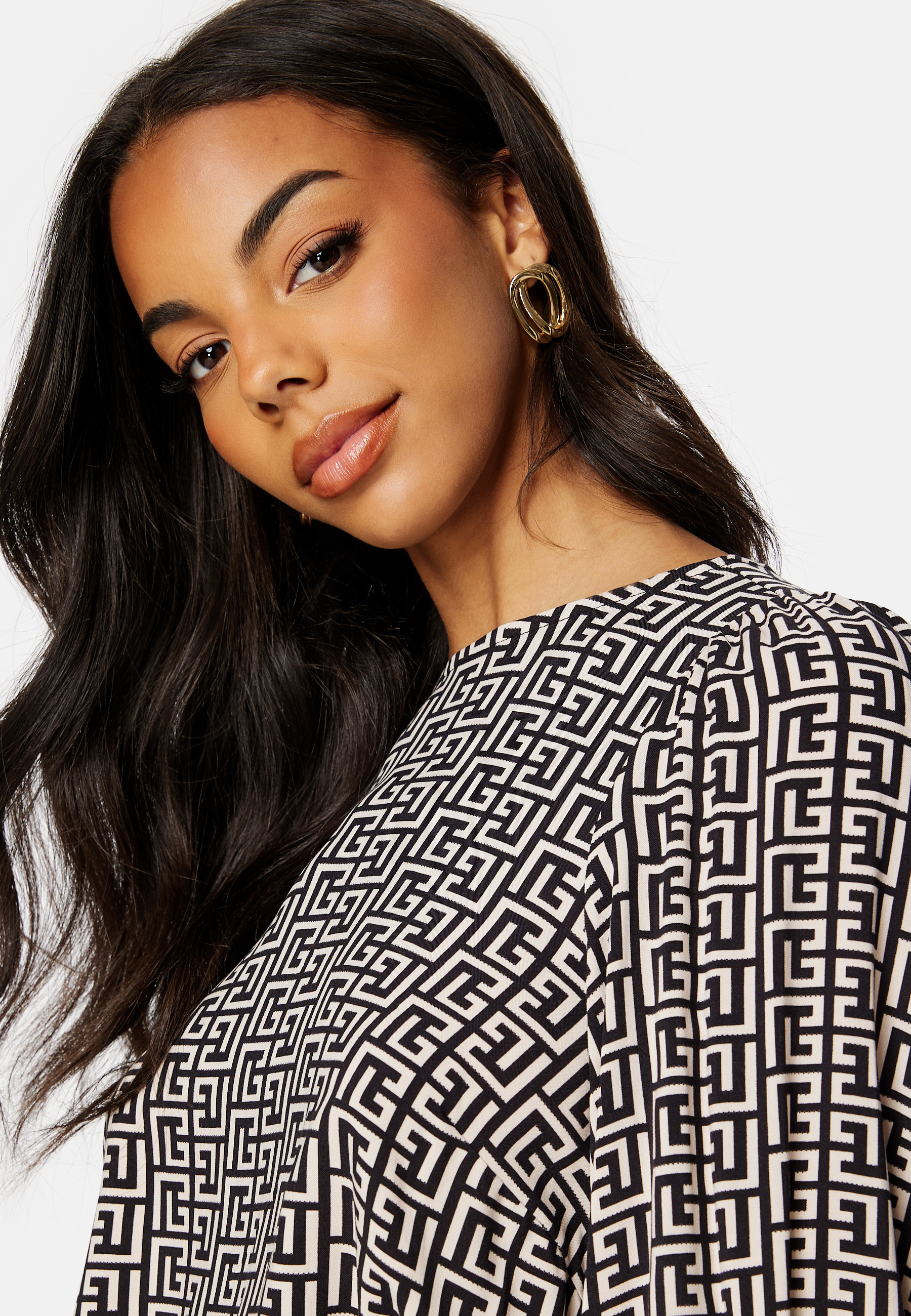Bana L/S Smock Sleeve Top 4