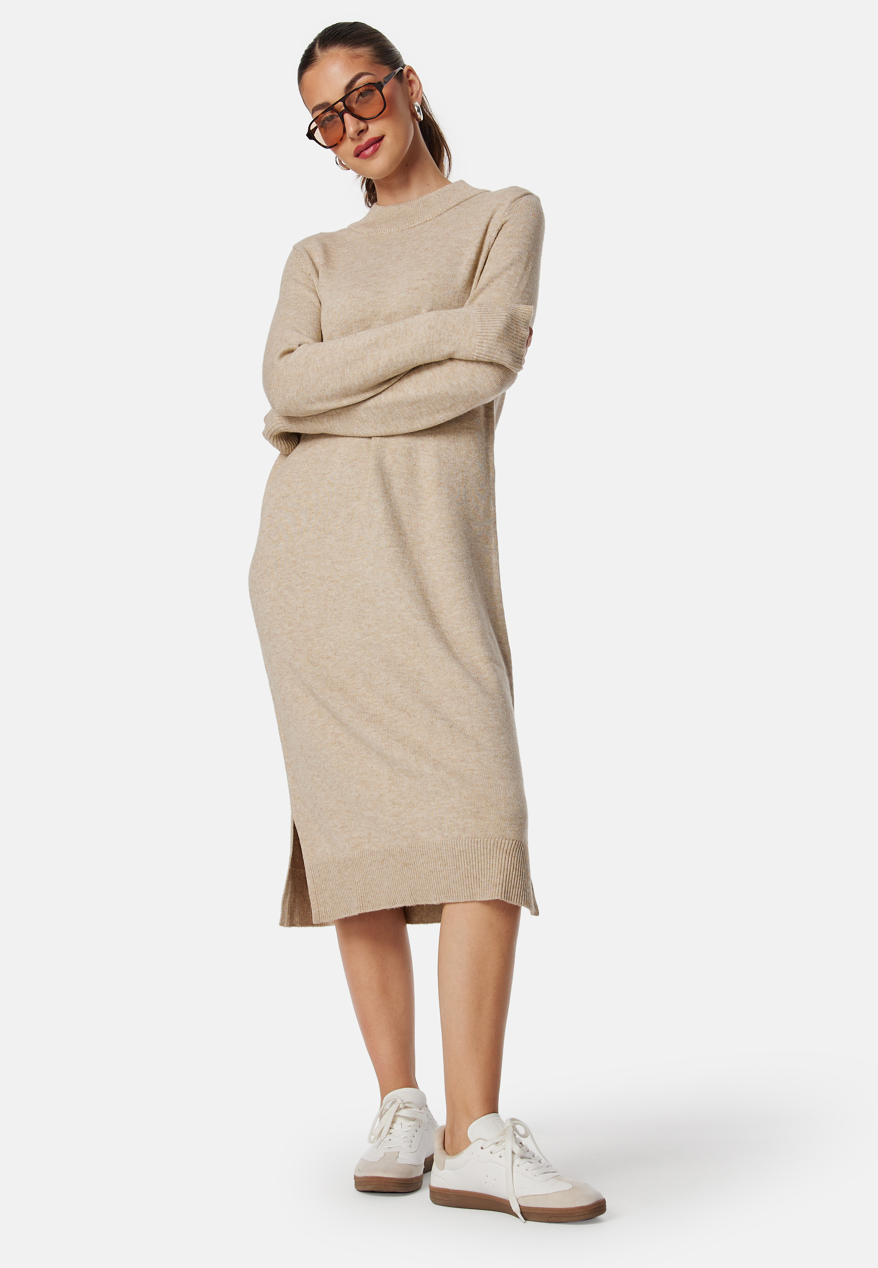 Ril Crew Neck Midi Dress