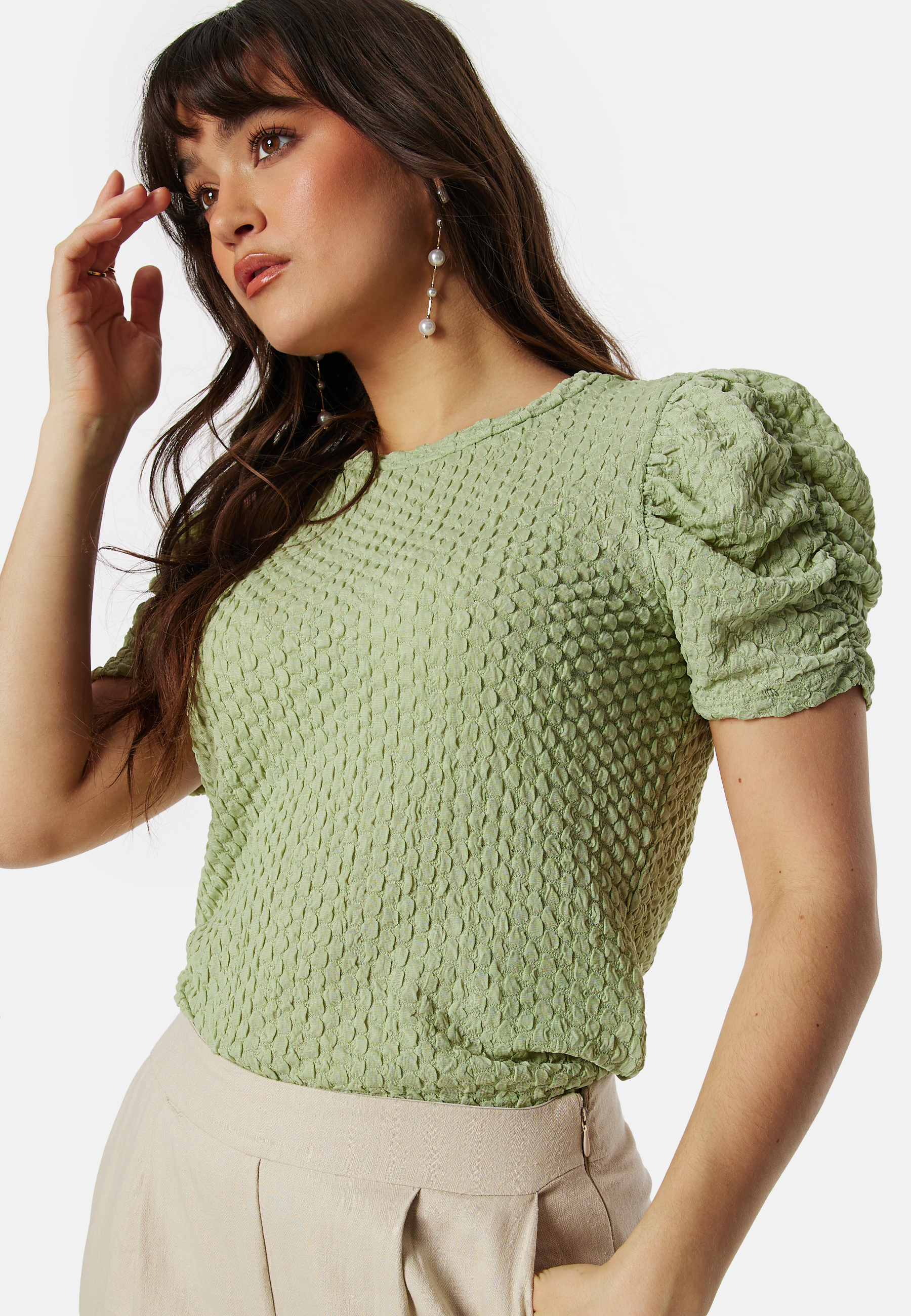Vianine S/S Puff Sleeve top