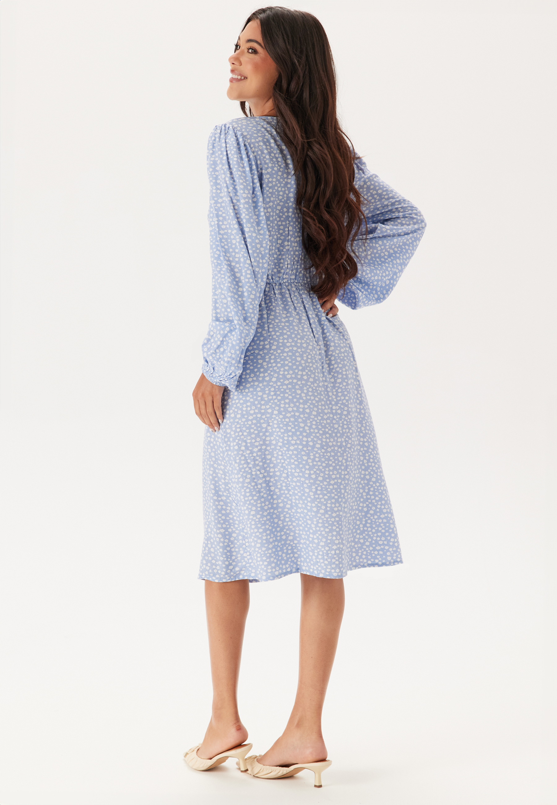 Vianna L/S V-Neck Dress 2