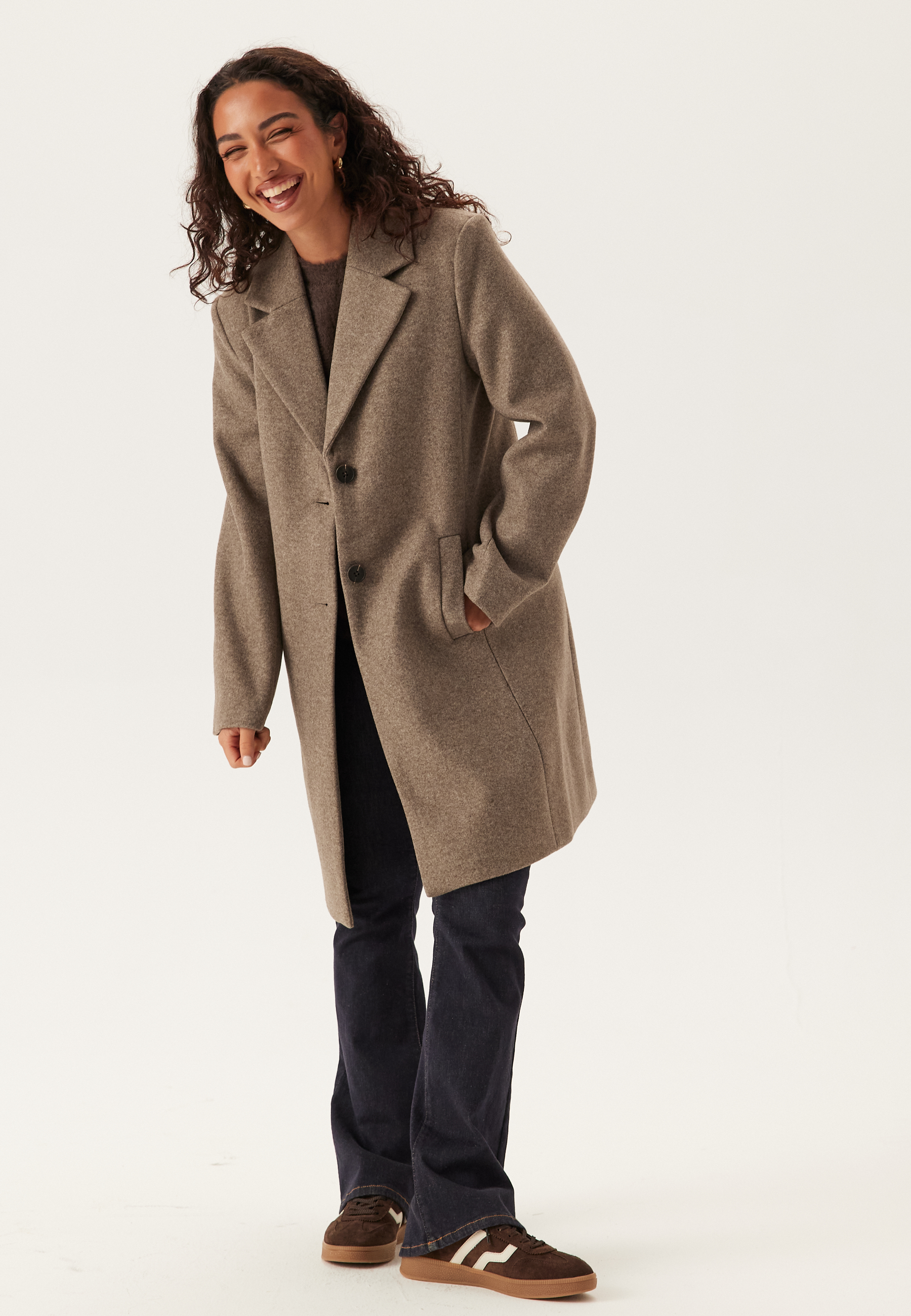 Viclaudia Button Coat 6