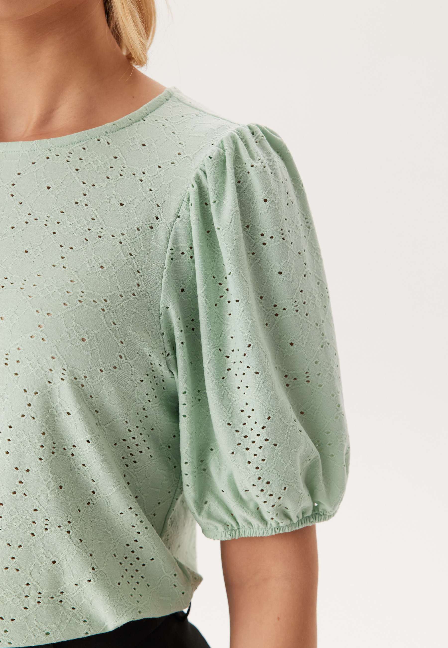 Vikally O-neck 2/4 TOP - NOOS 2