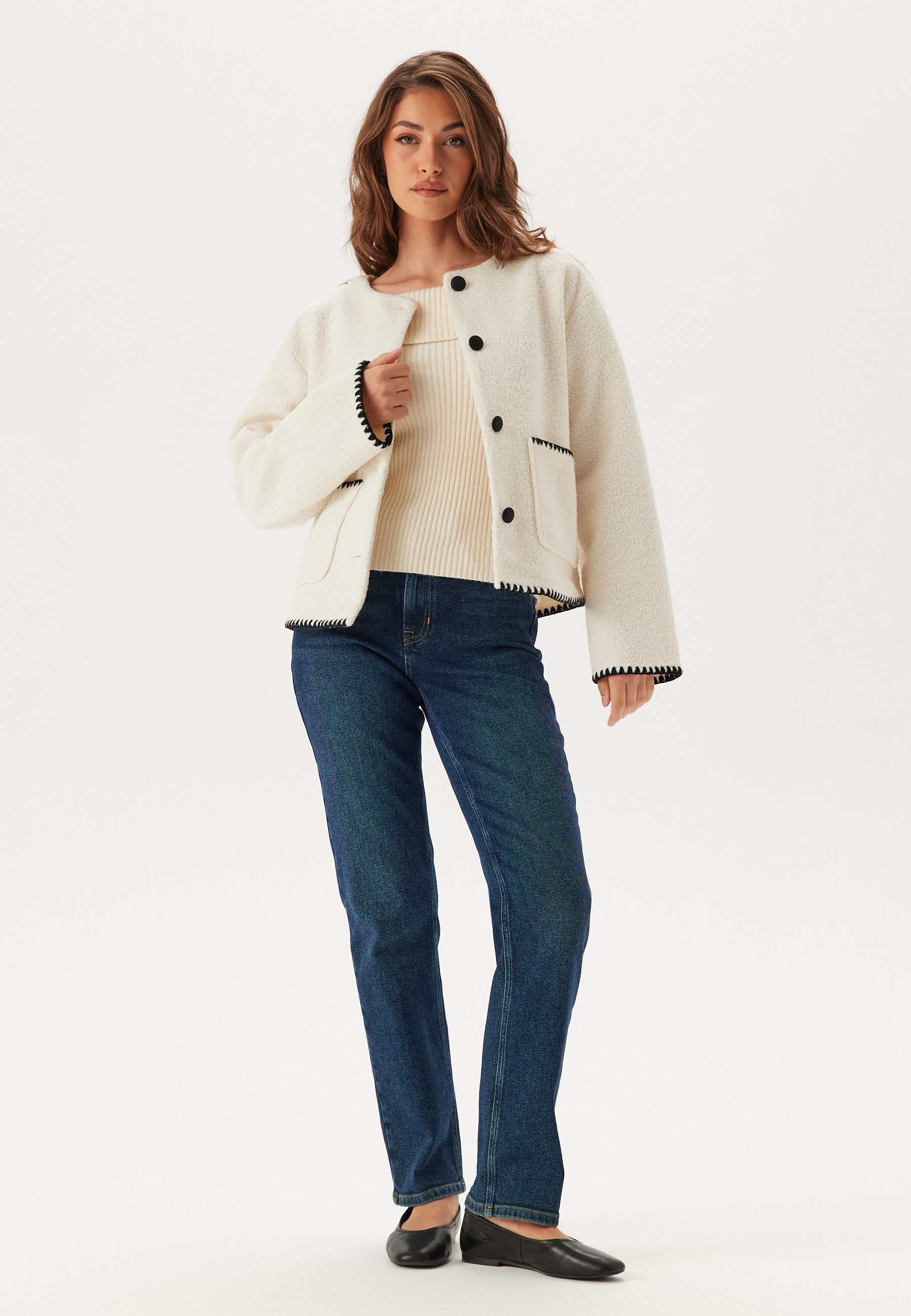 Vikaya L/S SHORT TEDDY JACKET 3