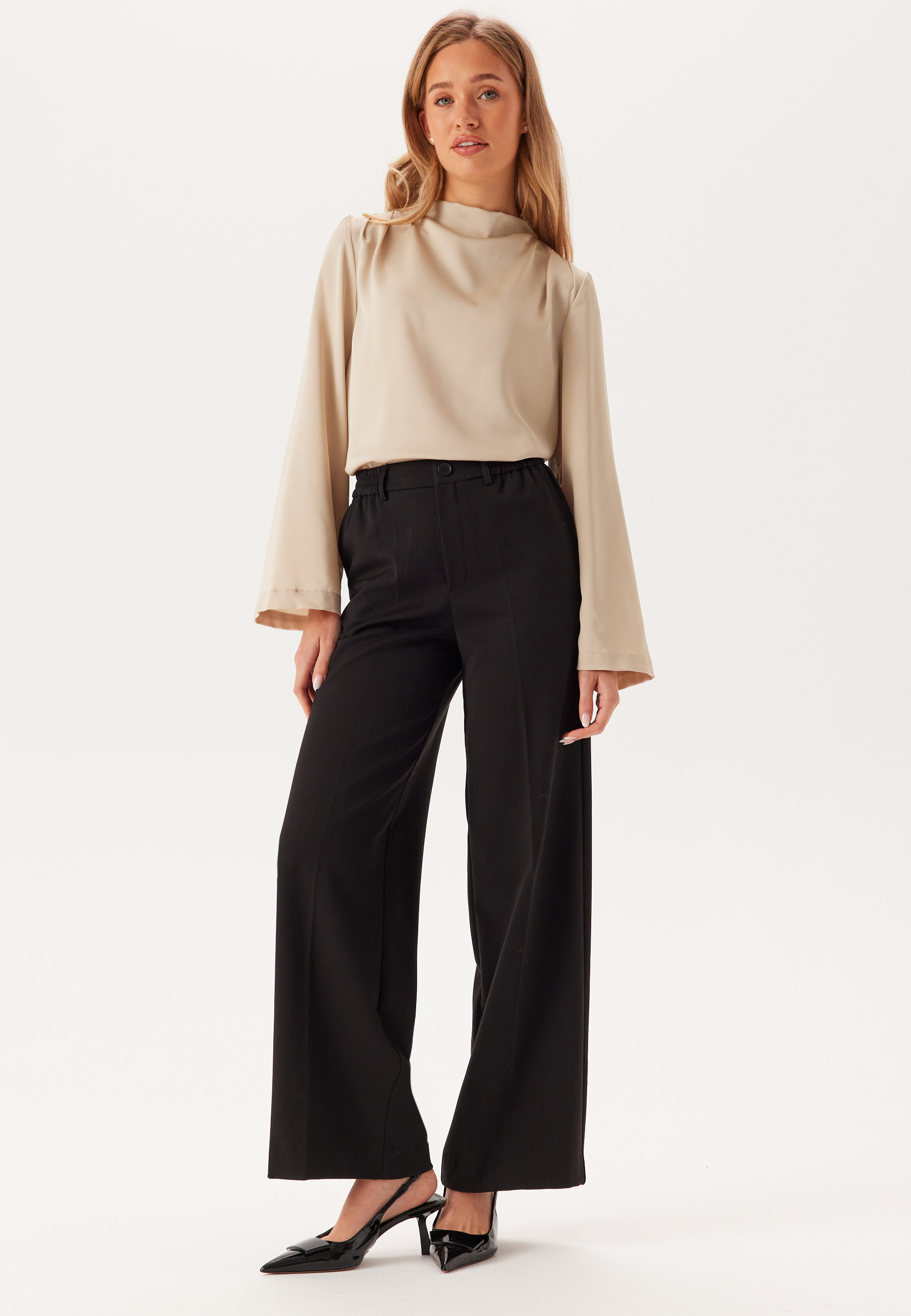 Vilutto High Neck Top 2