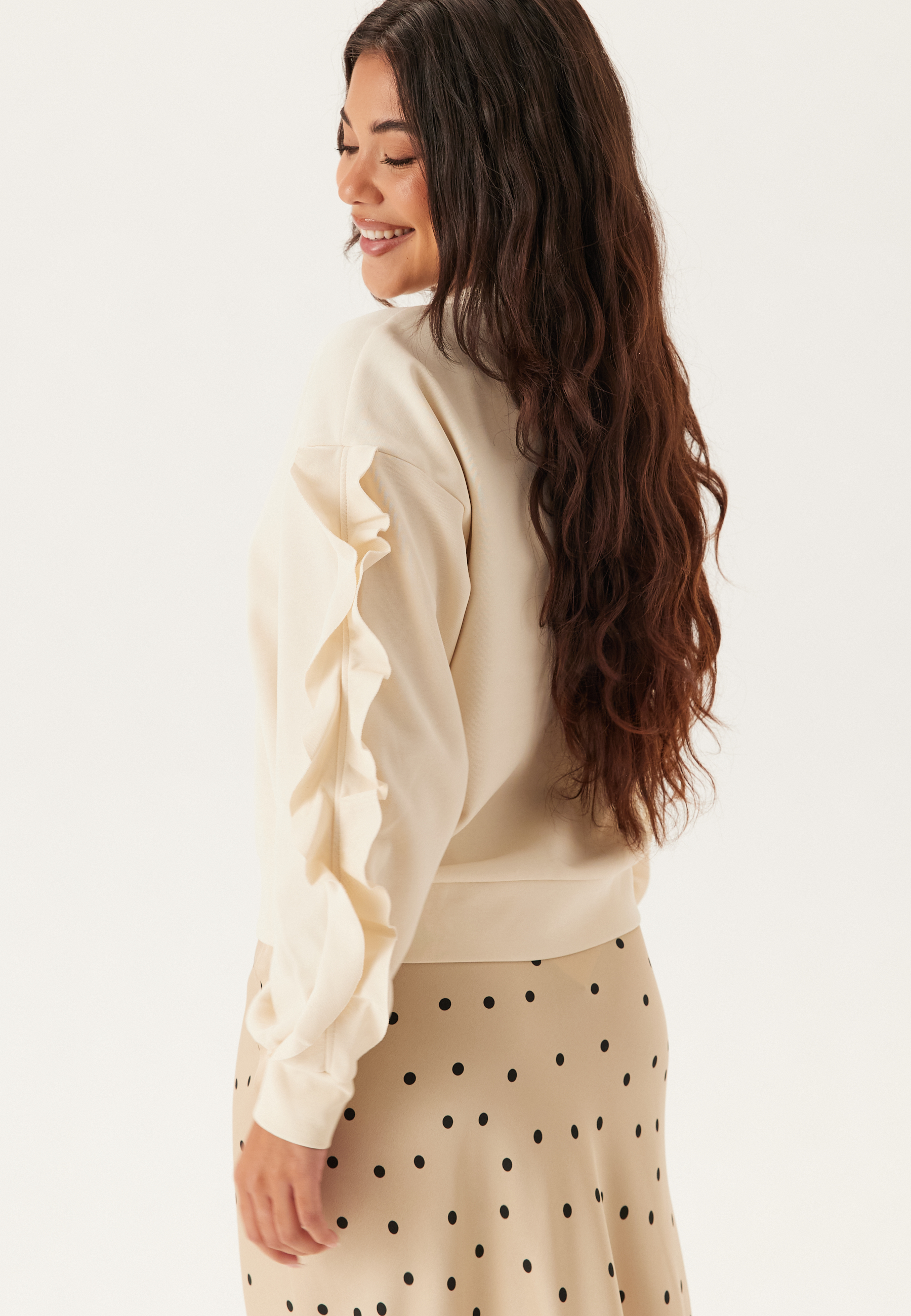 Vimentina Flounce O-neck L/S T 3