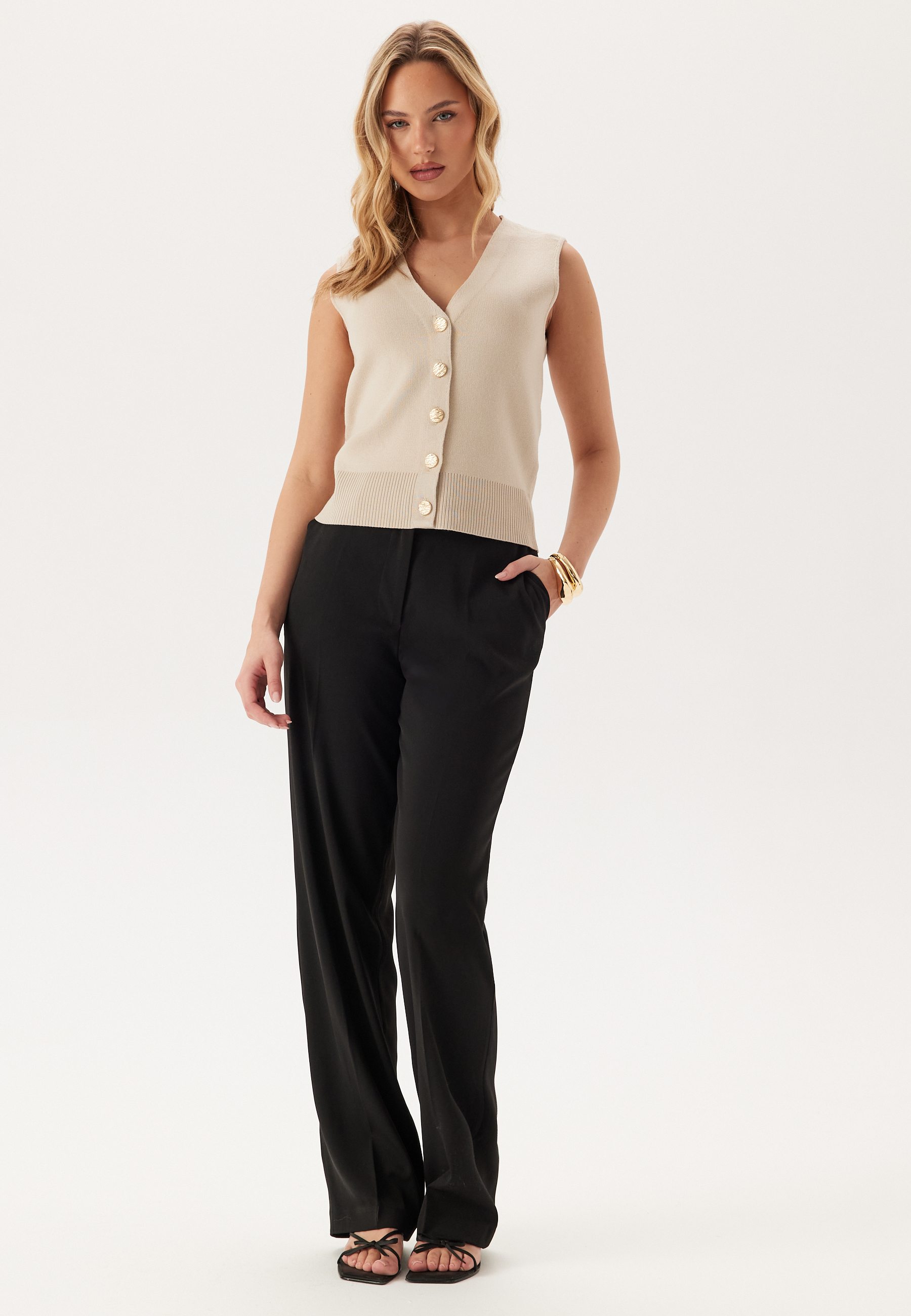 Vishilou S/L BUTTON KNIT VEST 3