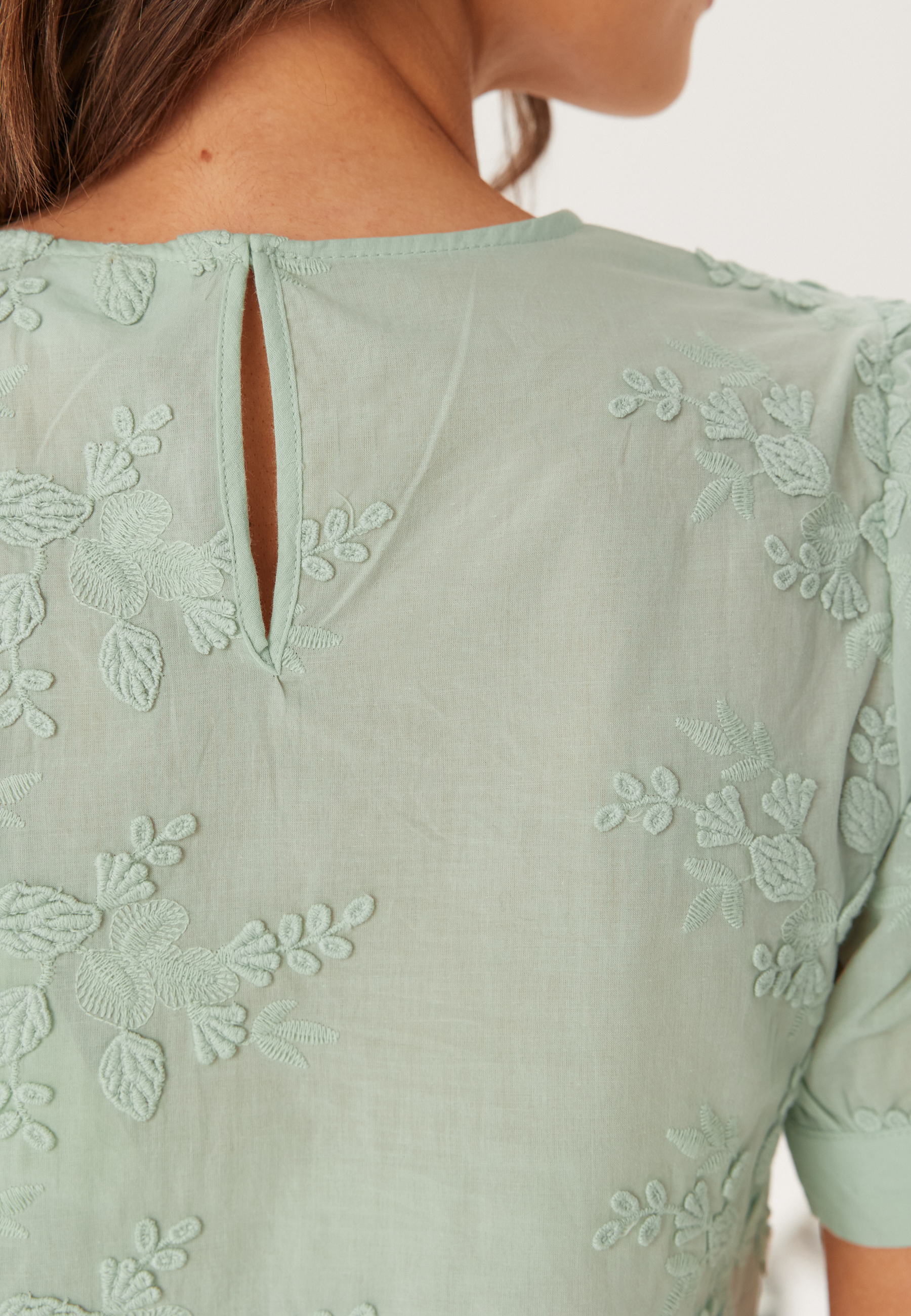 Visonja O-neck S/S TOP/LN TOP/ 3