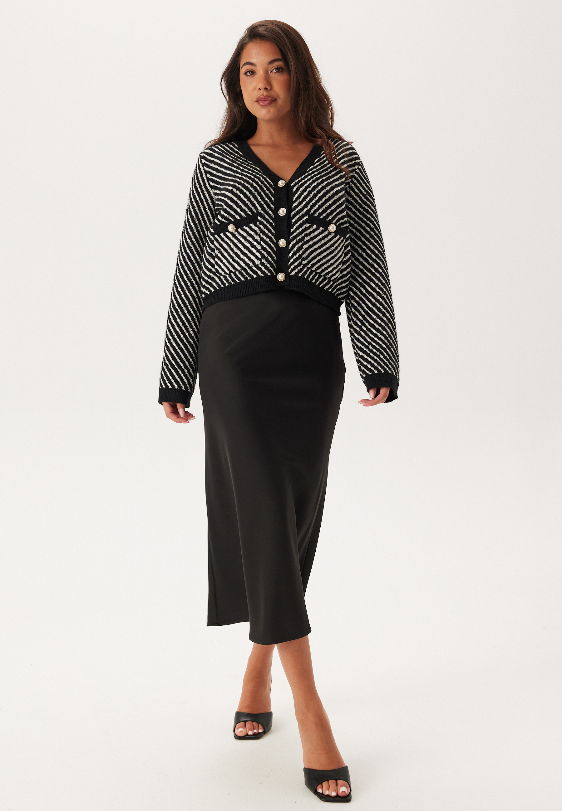 Yascharla Ls Sequin Knit Cardigan 2