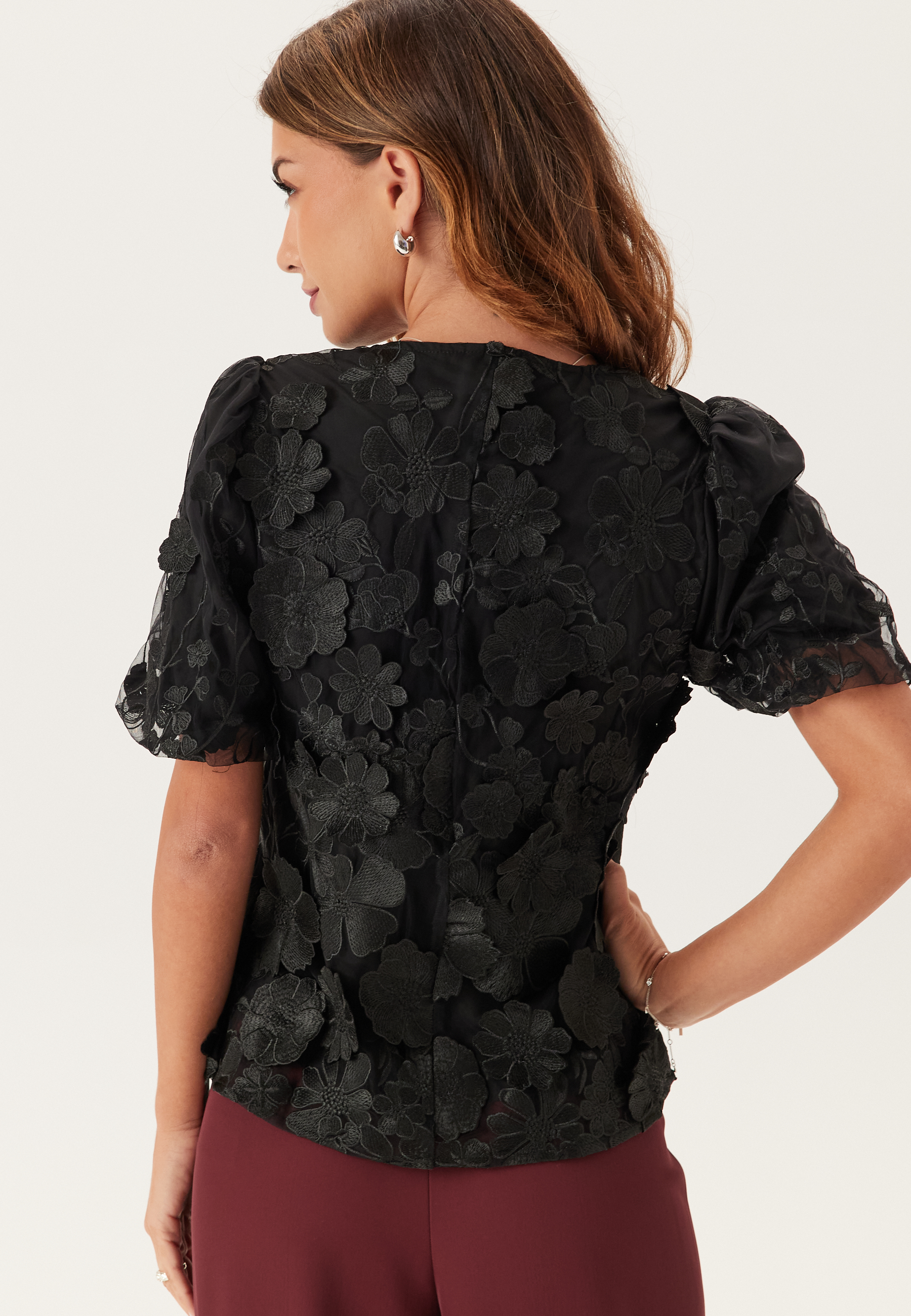 Yasflowering Ss V-neck Top 2